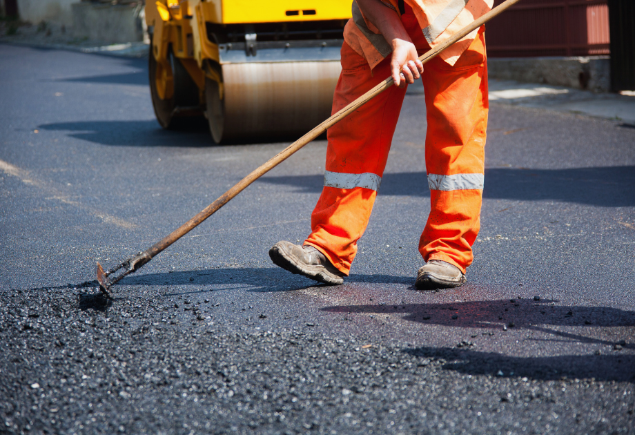 Laying an asphalt parking lot